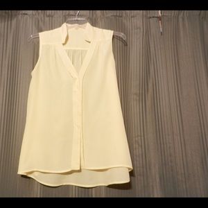 Women’s Gianni Bini flowing top size L